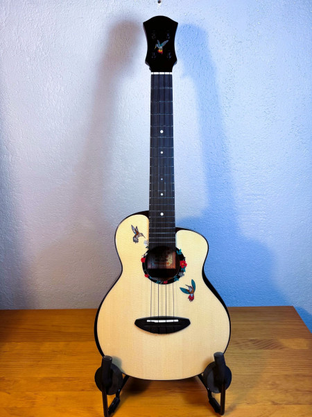 Hummingbird Tenor
