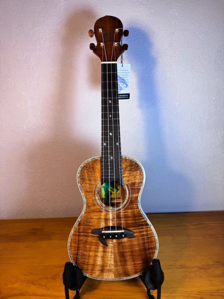 Honu Solid Premium Koa Deluxe Konzert
