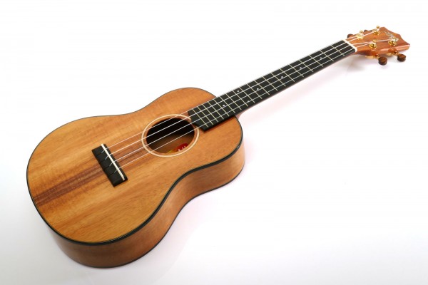 RISA Koa Tenor Deluxe